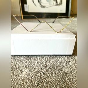 Rhinestone W Design Glasses
